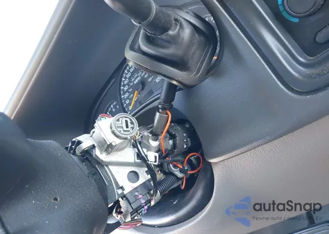 2005 GMC Yukon Xl 1500 Slt z USA, uszkodzony, nr VIN 3GKEC16Z35G295322